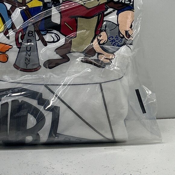 Vintage 1997 Warner Bros. Bugs Bunny & Gang Looney Tunes Shirt SZ L Made In USA - Picture 7 of 10